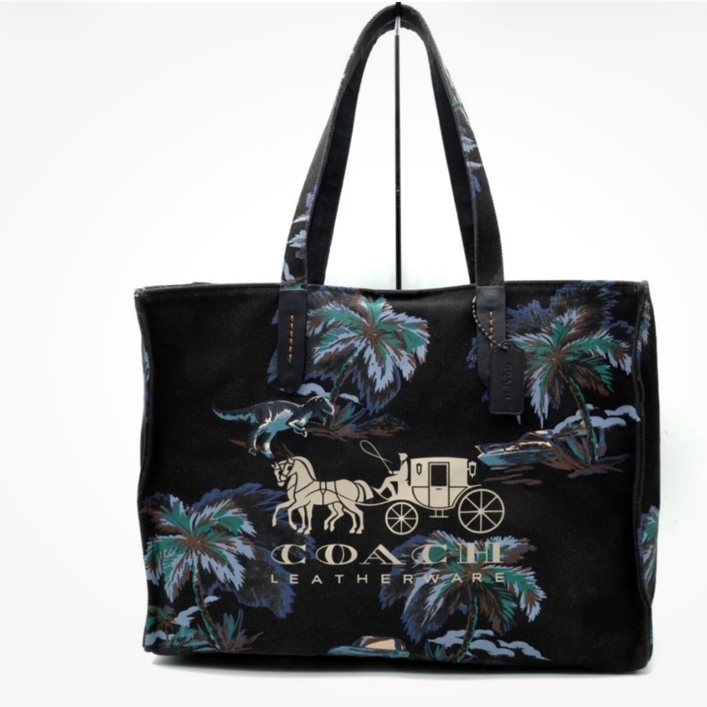 Coach Tote 42 with Horse and Carriage in canvas with a palm tree print